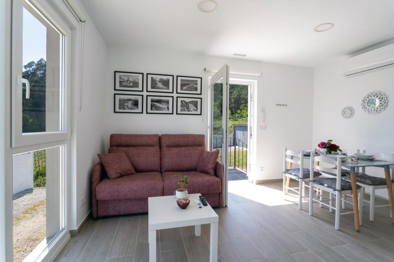 Solpor Galitrips - Apartamentos Corcubión Kültér fotó