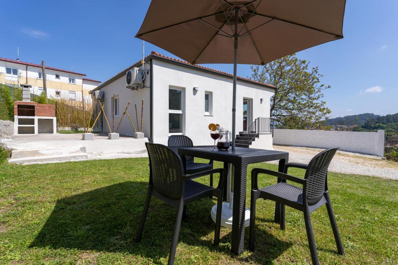 Solpor Galitrips - Apartamentos Corcubión Kültér fotó