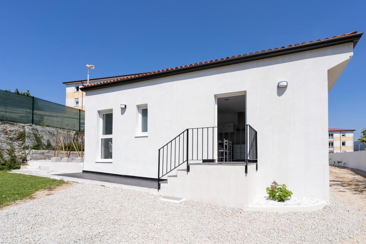 Solpor Galitrips - Apartamentos Corcubión Kültér fotó