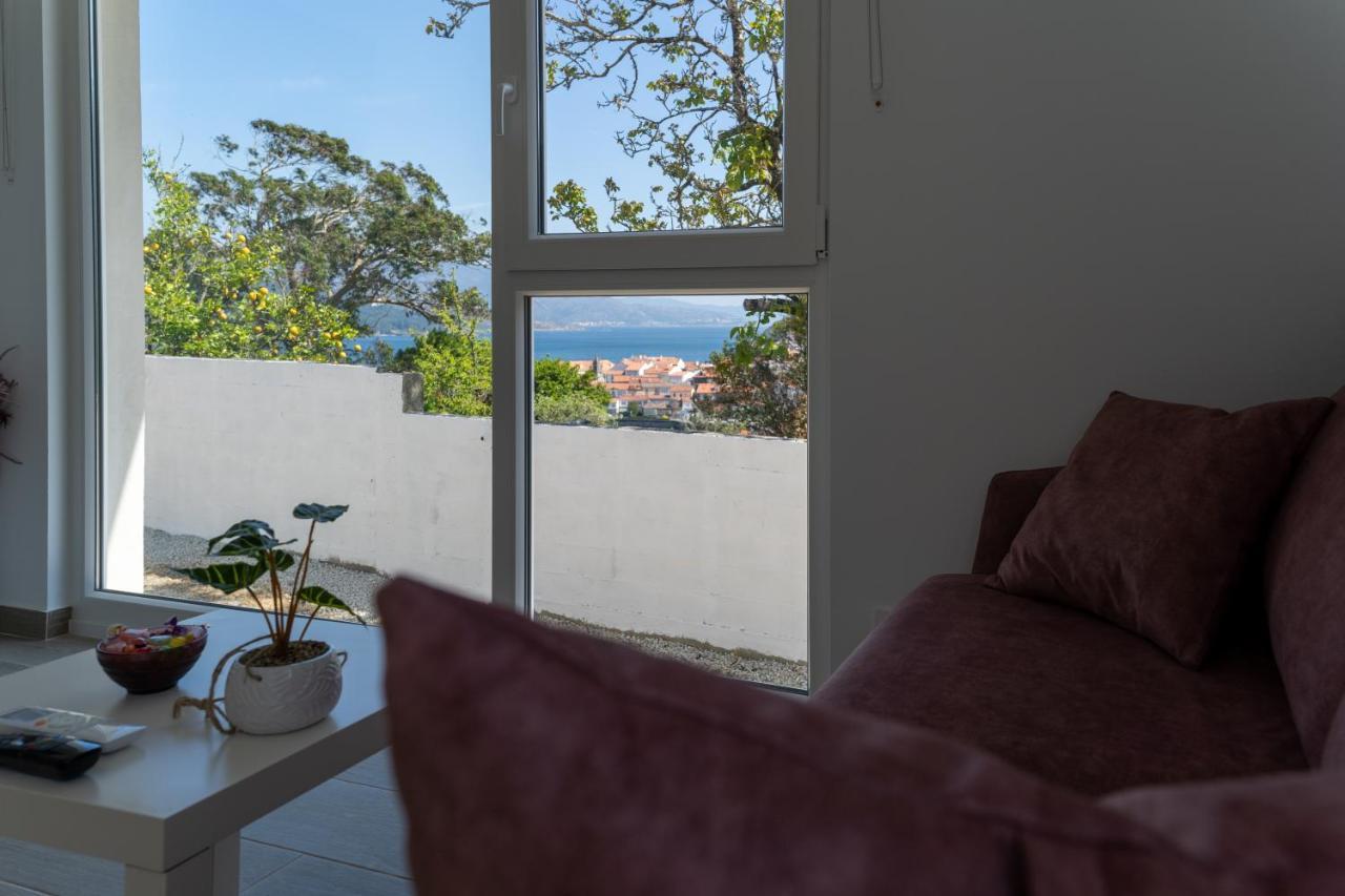 Solpor Galitrips - Apartamentos Corcubión Kültér fotó